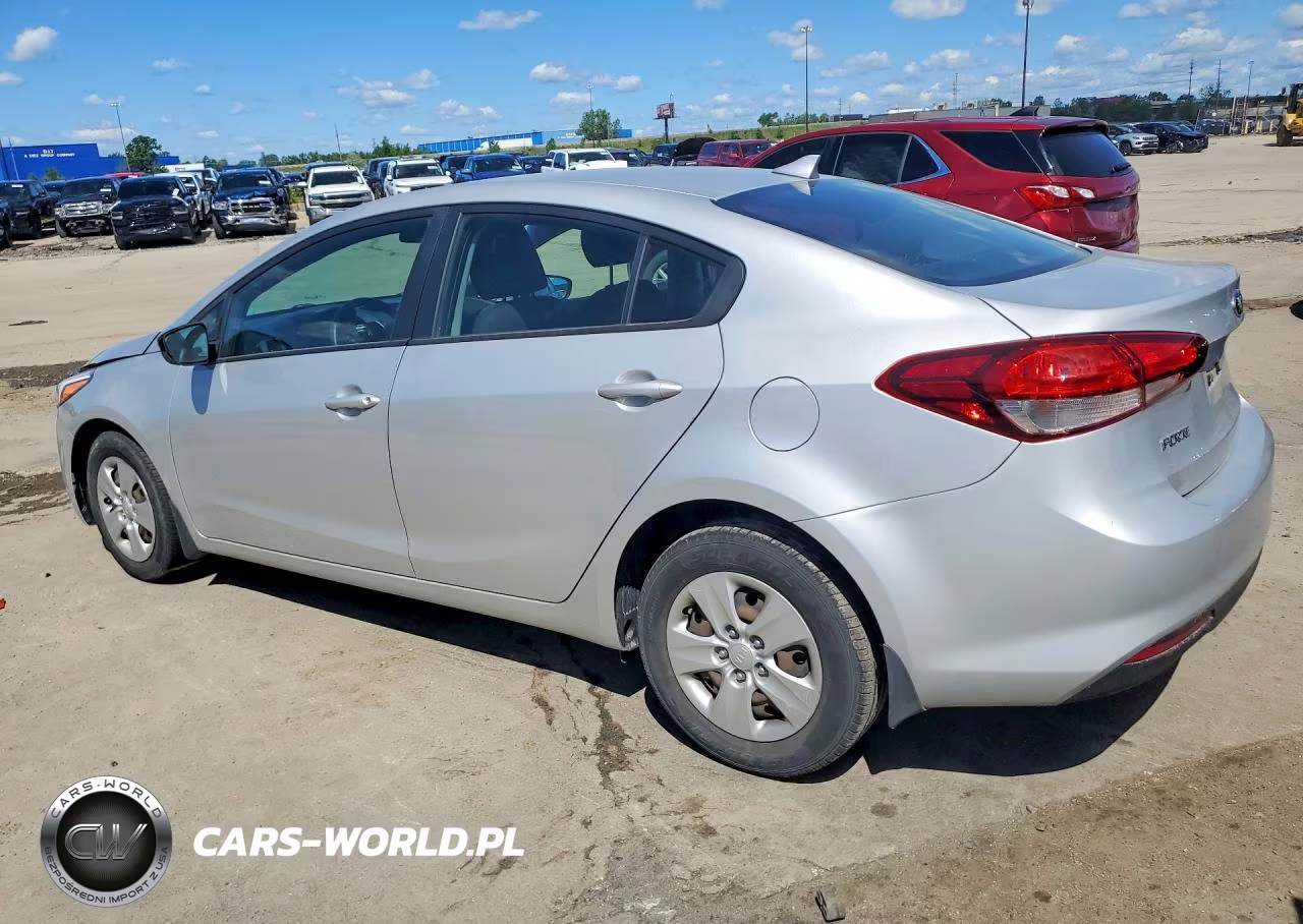 2017 Kia Forte Lx VIN:3KPFK4A74HE029365 - 2