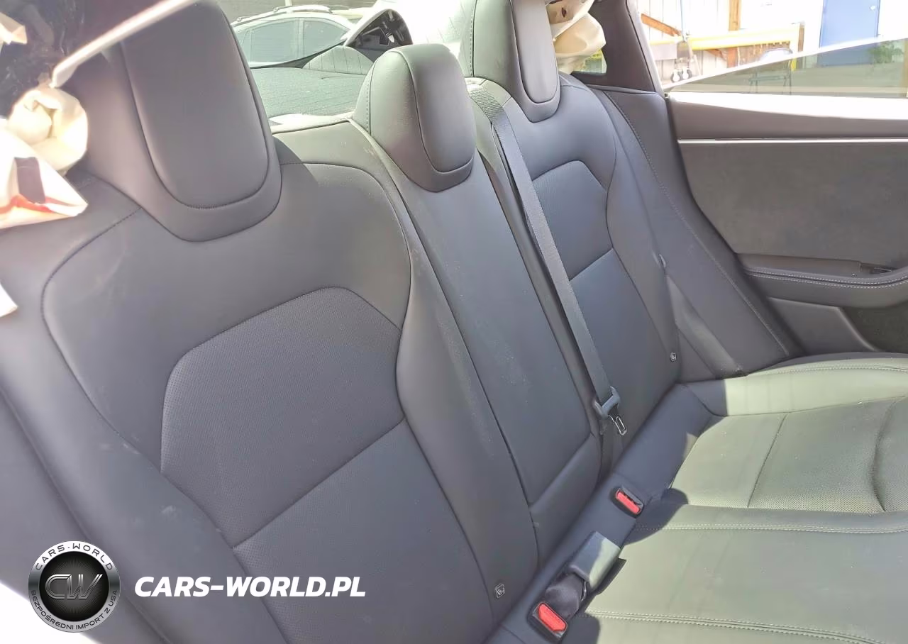 2024 Tesla Model 3 VIN:5YJ3E1EB5RF834178 - 10