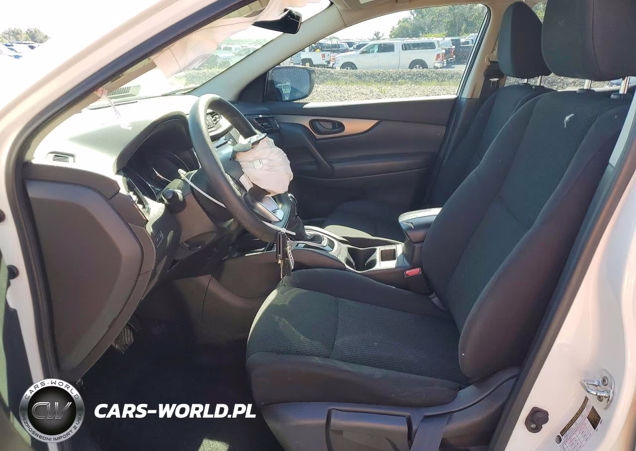 2018 Nissan Rogue Sport S VIN:JN1BJ1CP5JW105929 - 7