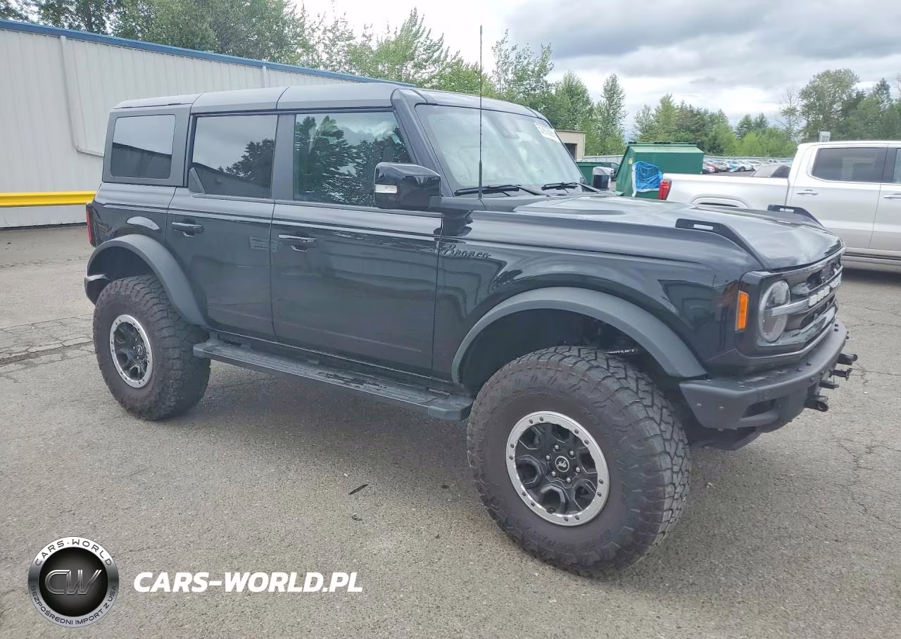 2023 Ford Bronco Base VIN:1FMEE5DPXPLB03801 - 4