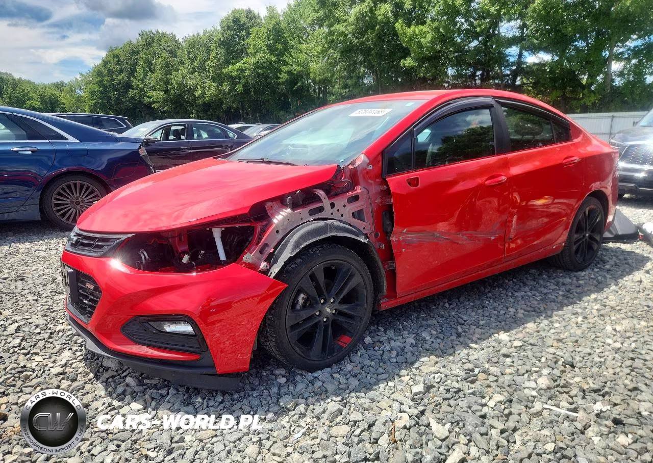 2018 Chevrolet Cruze Lt – zdjęcie 1 z 13