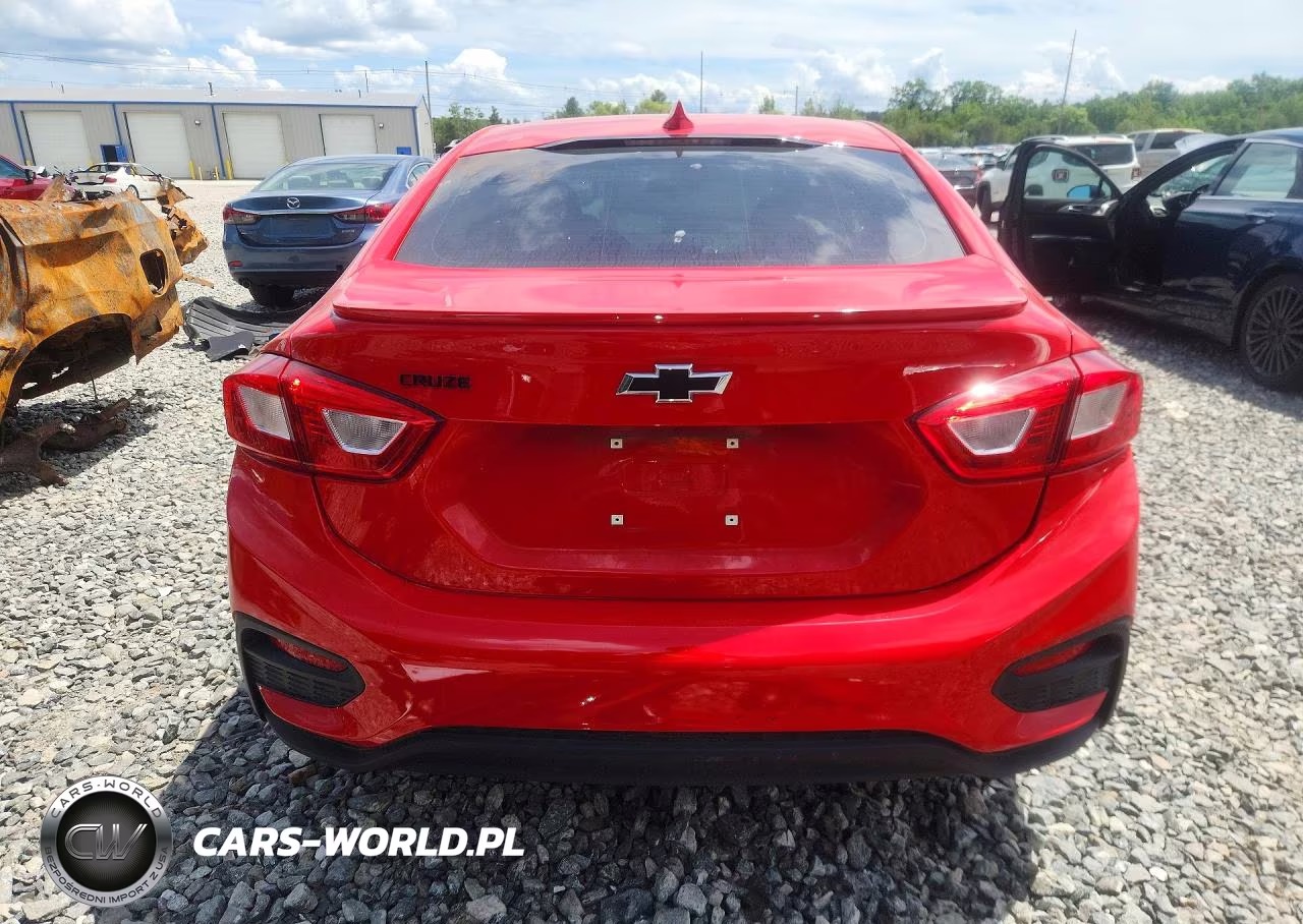 2018 Chevrolet Cruze Lt VIN:1G1BE5SM0J7121121 - 6