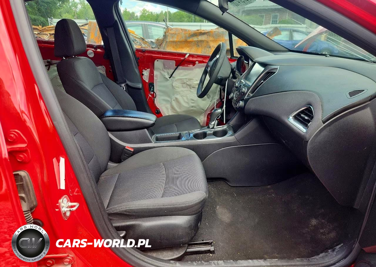 2018 Chevrolet Cruze Lt VIN:1G1BE5SM0J7121121 - 7