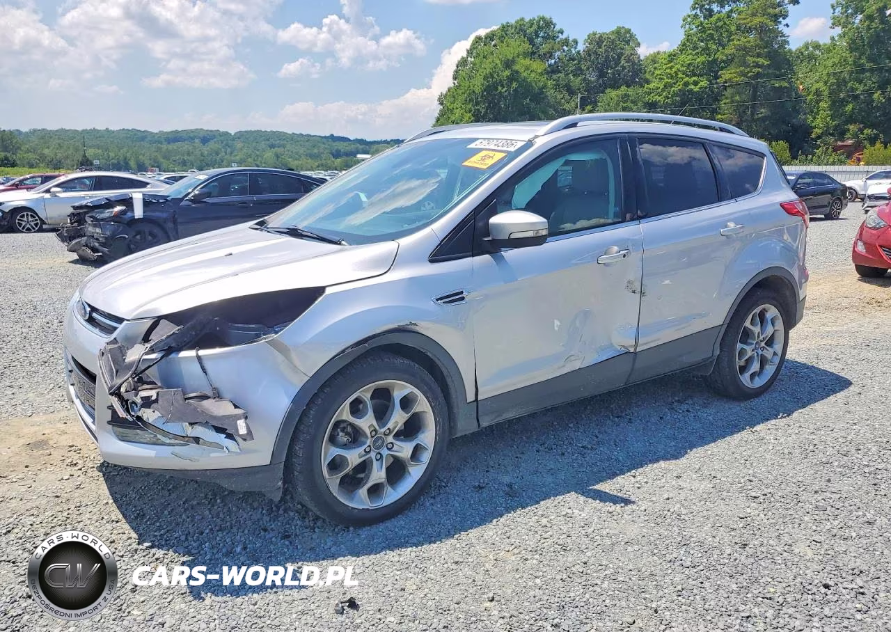 2016 Ford Escape Titanium – zdjęcie 1 z 13