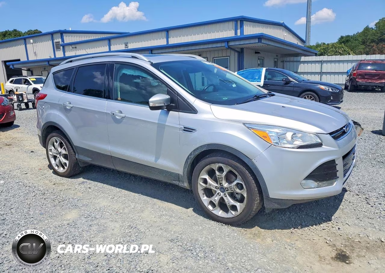2016 Ford Escape Titanium VIN:1FMCU0J91GUB19396 - 4