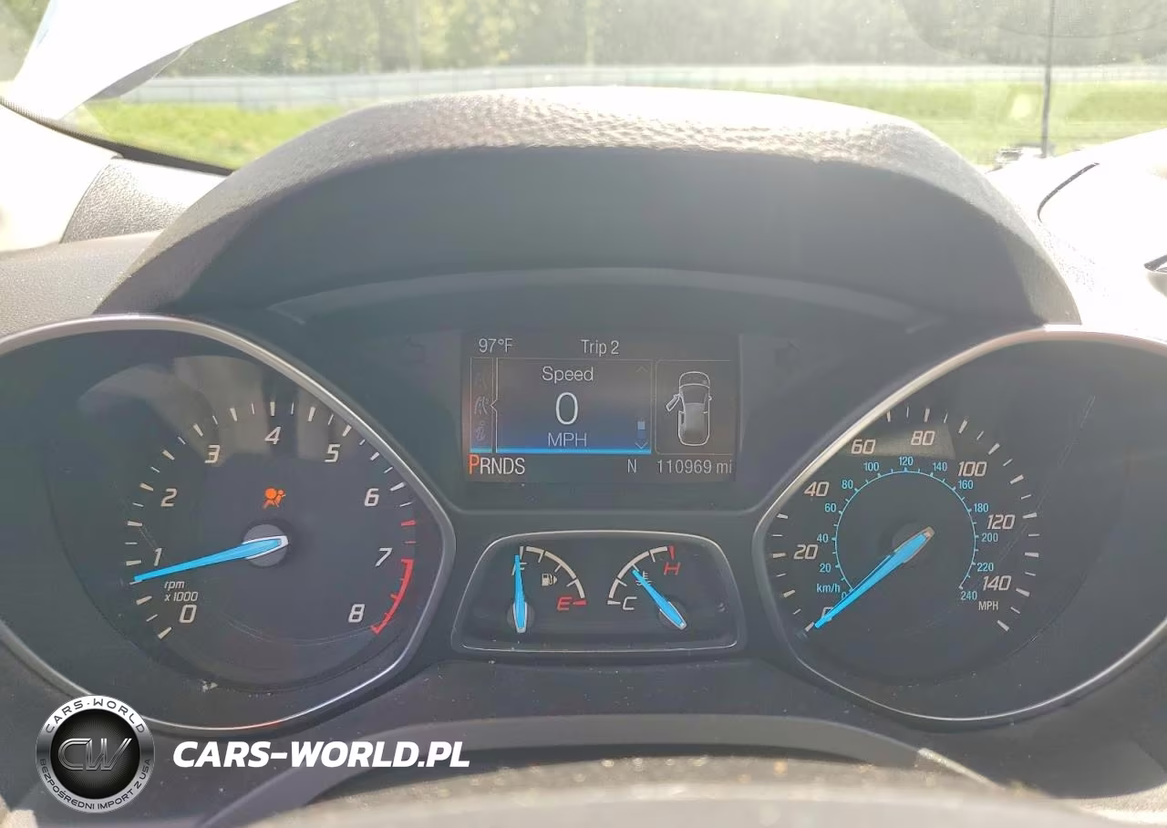 2016 Ford Escape Titanium VIN:1FMCU0J91GUB19396 - 9