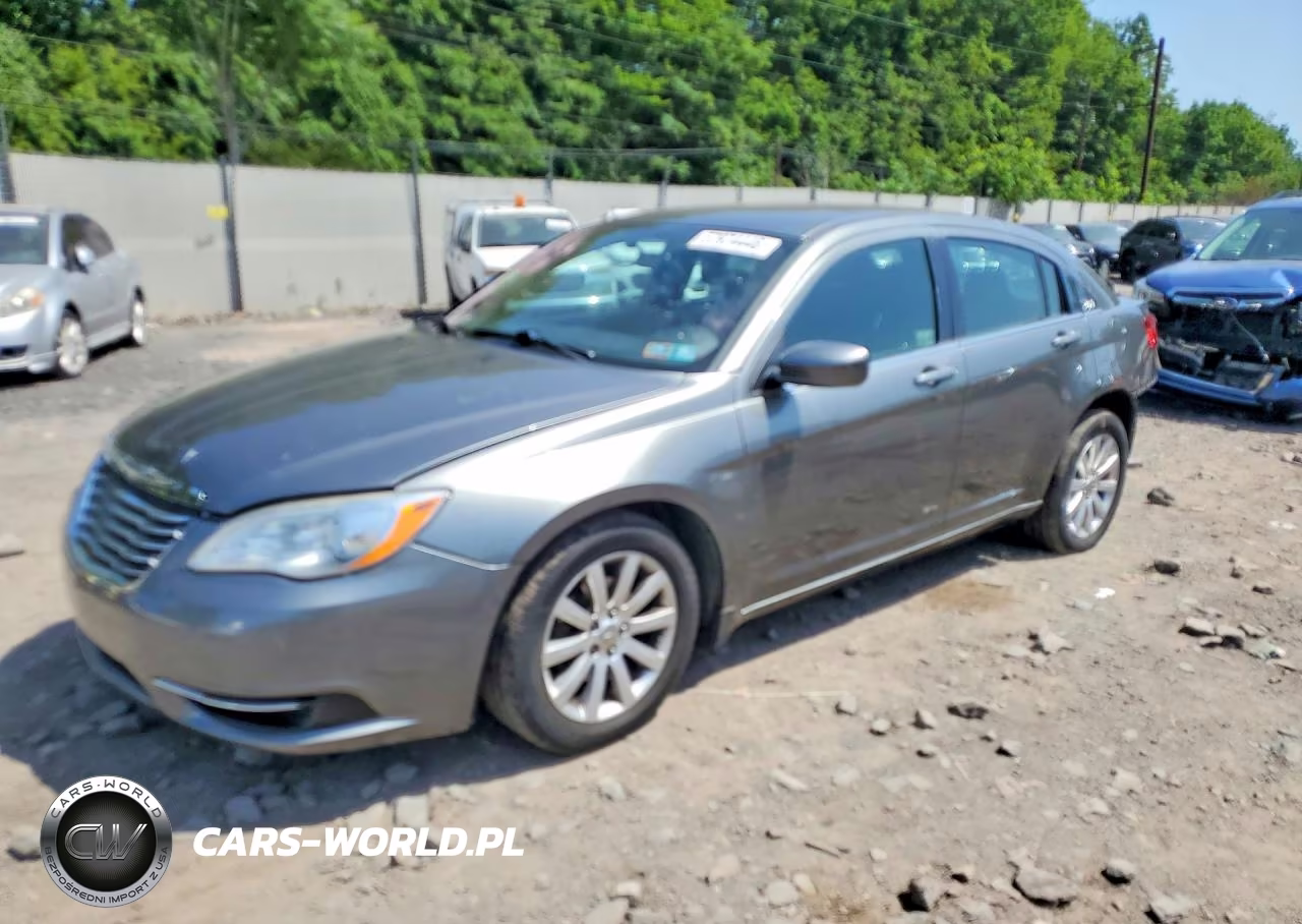 2012 Chrysler 200 Touring