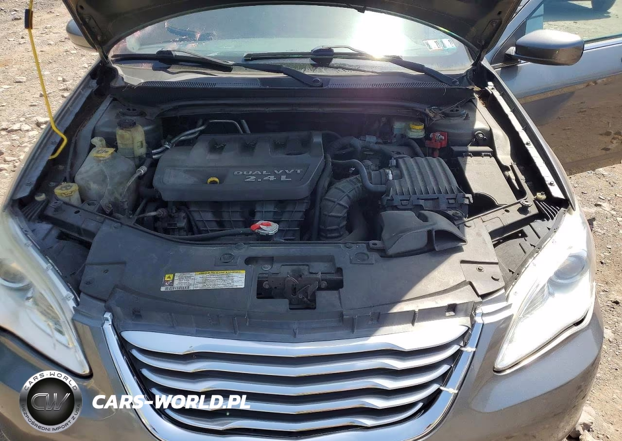 2012 Chrysler 200 Touring VIN:1C3CCBBB7CN288769 - 11