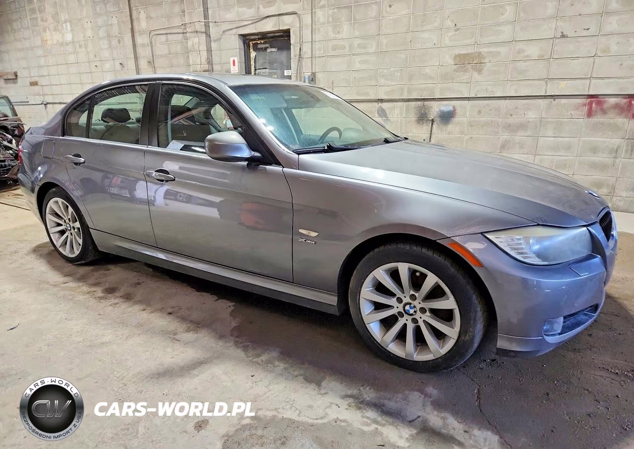2009 BMW 328 Xi VIN:WBAPK73509A450745 - 4