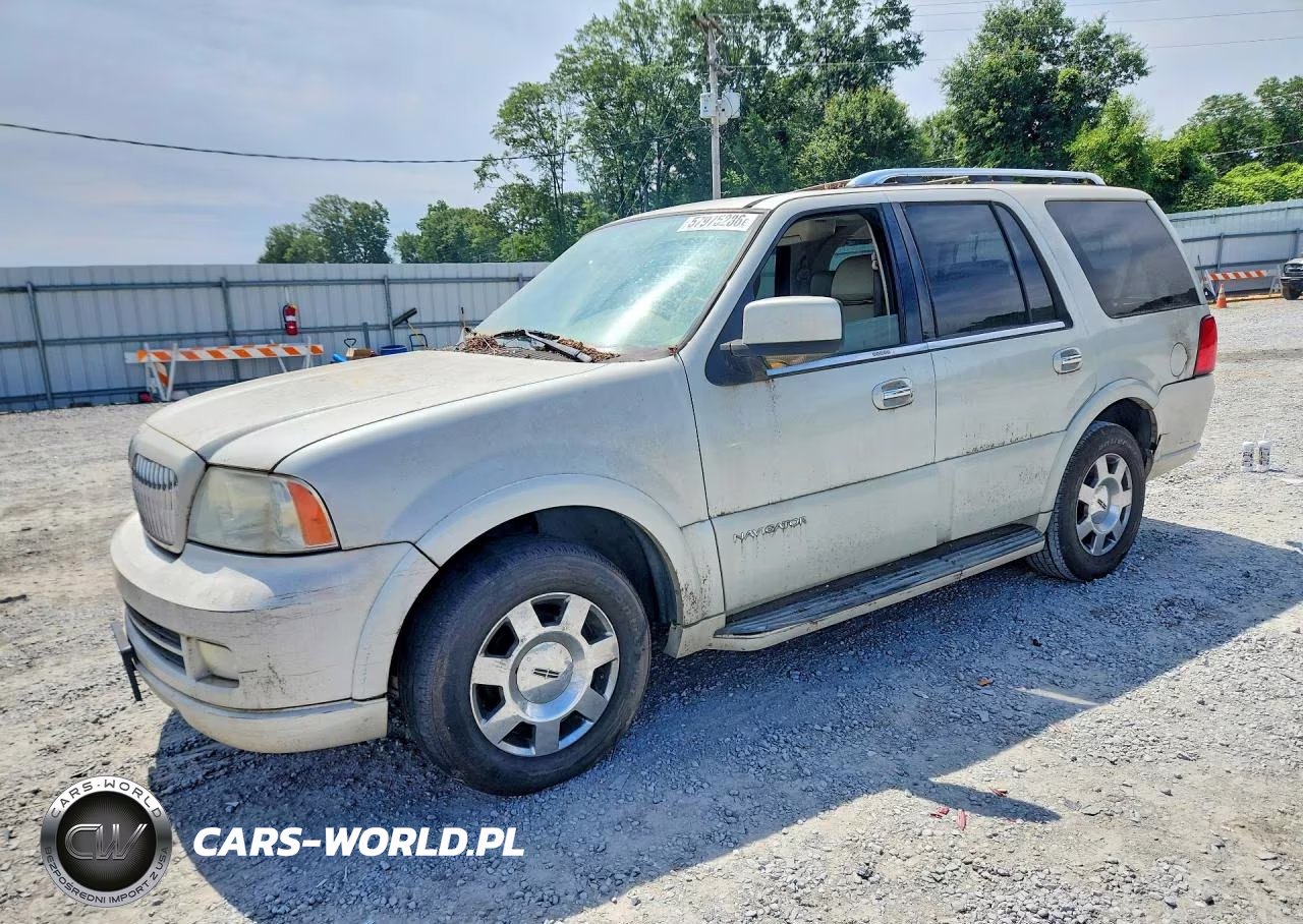 2005 Lincoln Navigator