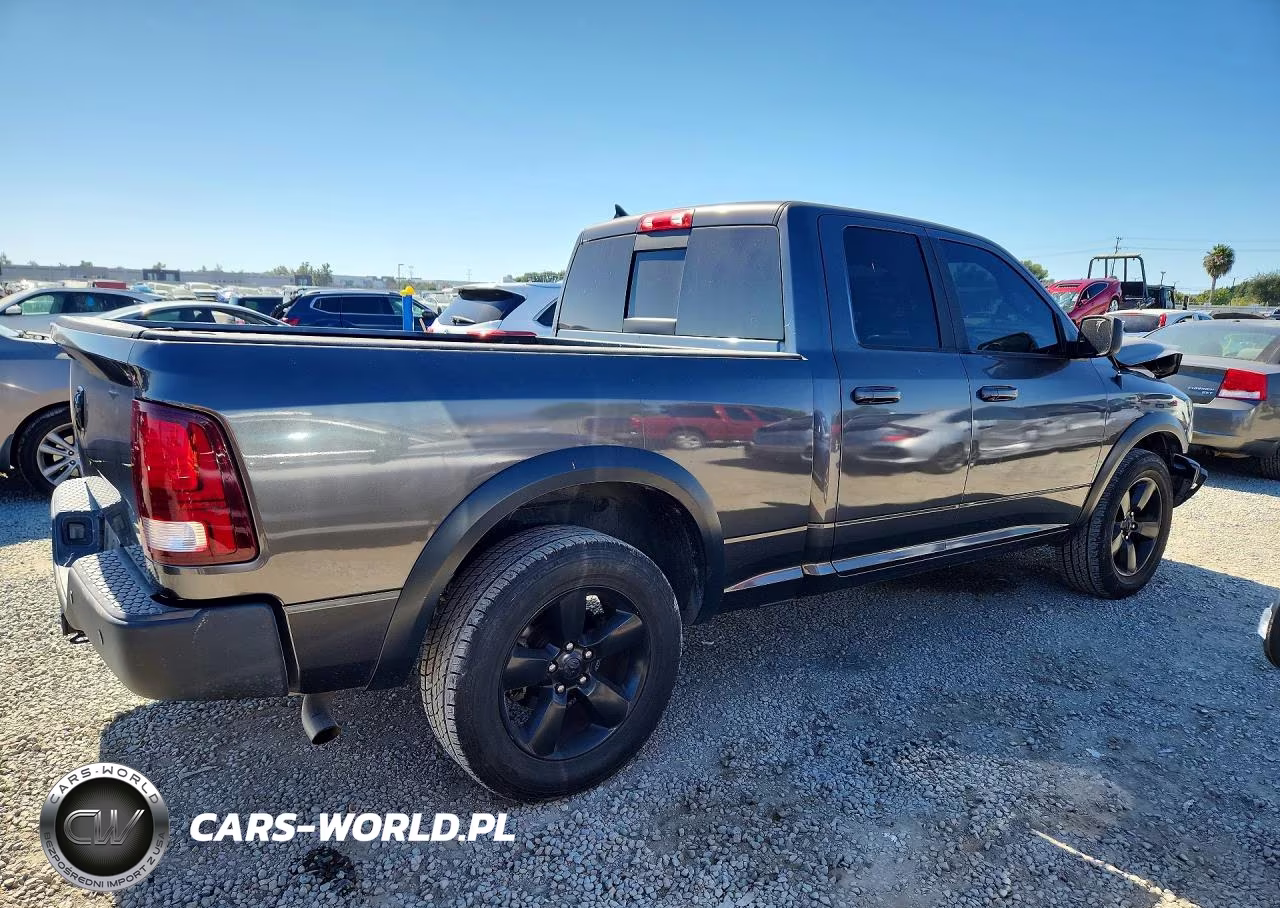 2019 Ram 1500 Classic Slt VIN:1C6RR6GGXKS676196 - 3