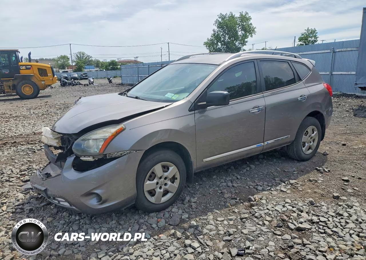 2015 Nissan Rogue – zdjęcie 1 z 13