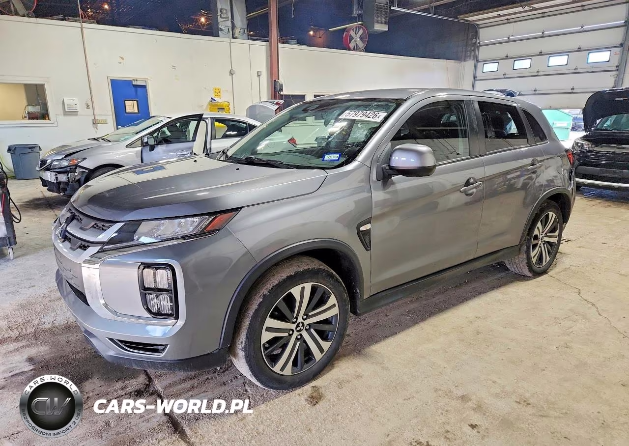 2021 Mitsubishi Outlander Sport Es – zdjęcie 1 z 13