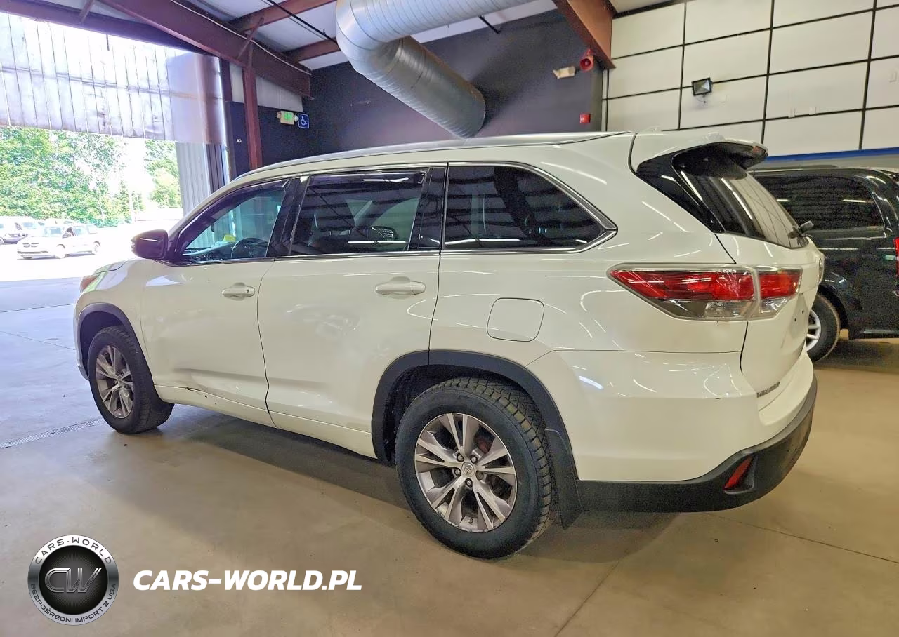 2015 Toyota Highlander Xle VIN:5TDJKRFH6FS081169 - 2