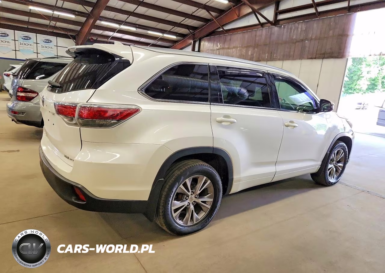 2015 Toyota Highlander Xle VIN:5TDJKRFH6FS081169 - 3
