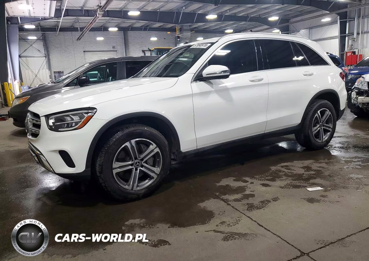 2020 Mercedes-Benz Glc 300