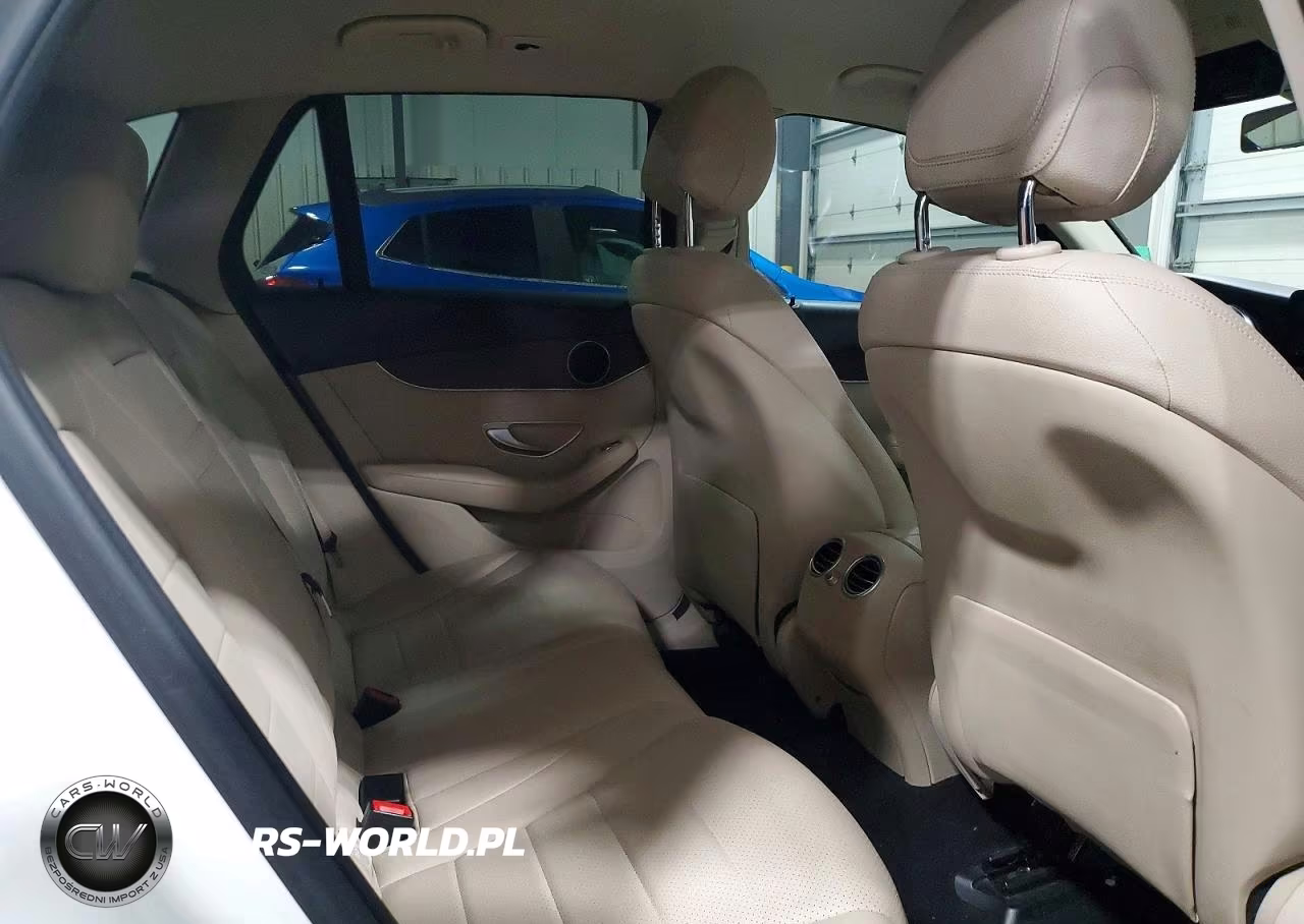 2020 Mercedes-Benz Glc 300 VIN:WDC0G8DB8LF692686 - 11