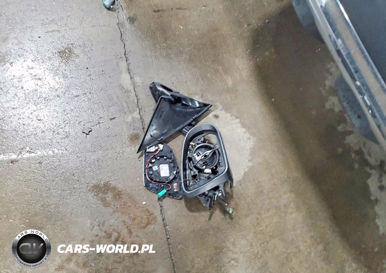 2020 Mercedes-Benz Glc 300 VIN:WDC0G8DB8LF692686 - 13