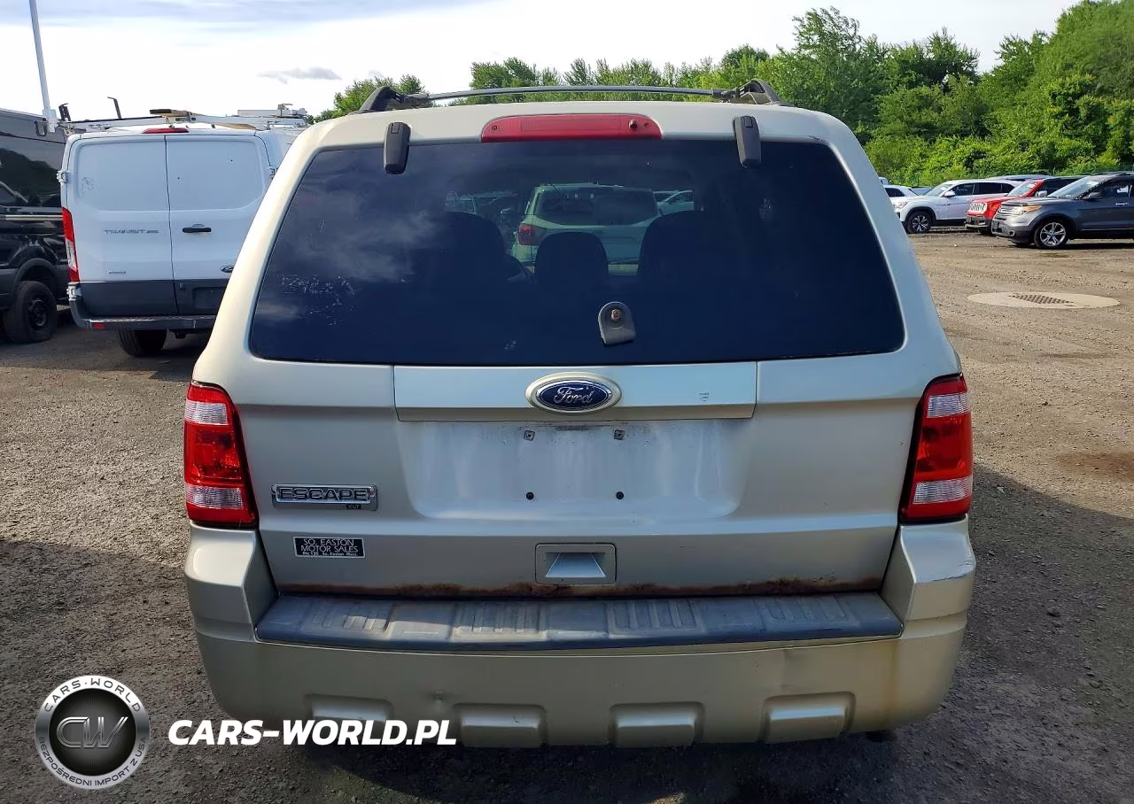2011 Ford - Ford Escape VIN:1FMCU0D73BKA01008 - 6