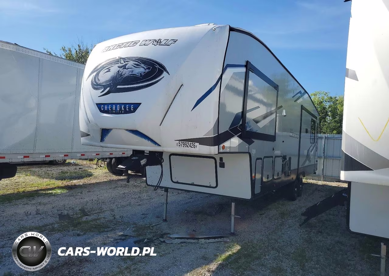 2023 Forest River Arctic Wolf Camper VIN:5ZT3CK1B6P0715888 - 2