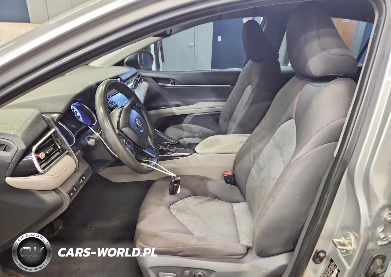 2018 Toyota Camry VIN:4T1B11HK2JU538447 - 7