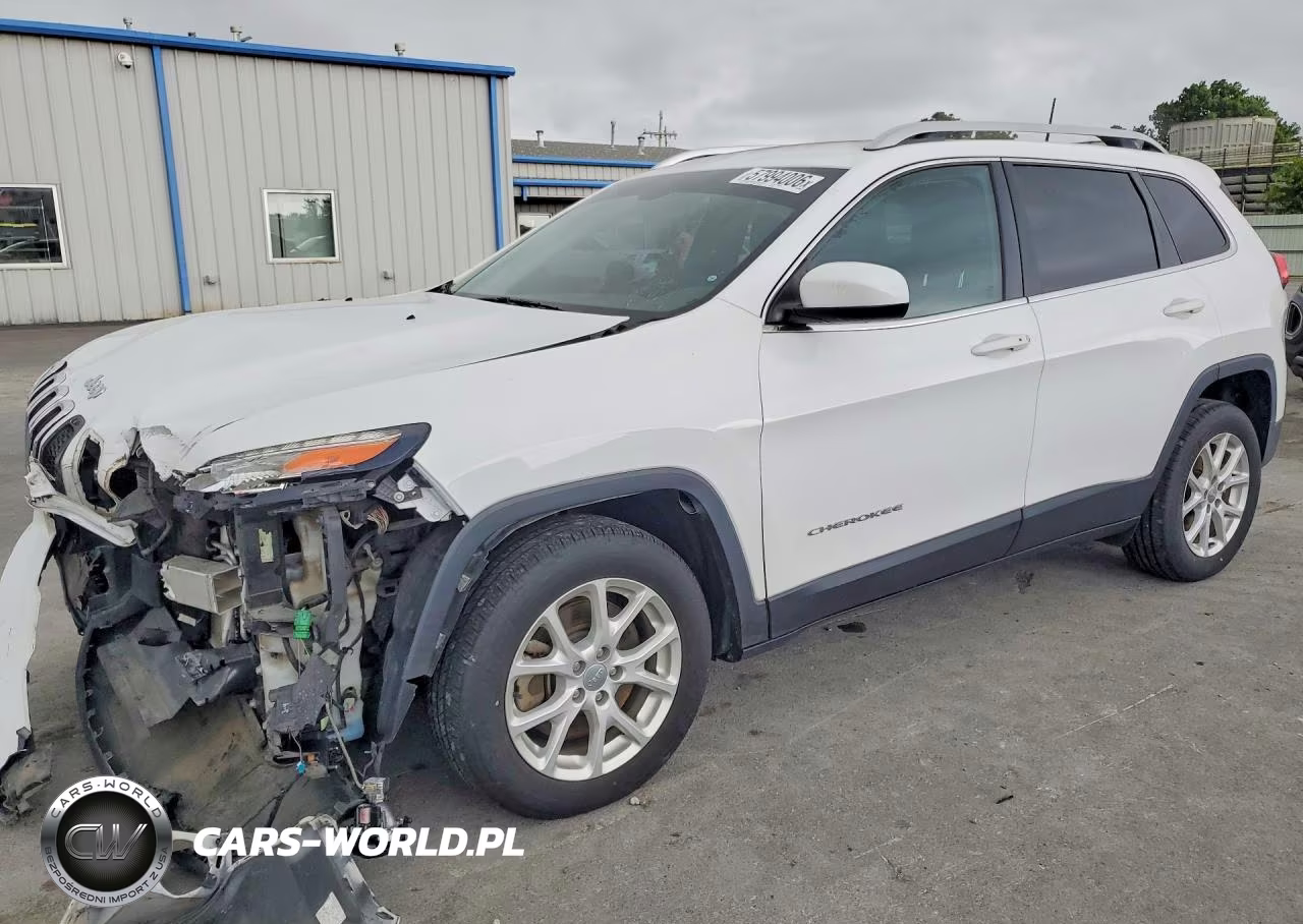 2018 Jeep Cherokee Latitude Plus – zdjęcie 1 z 14
