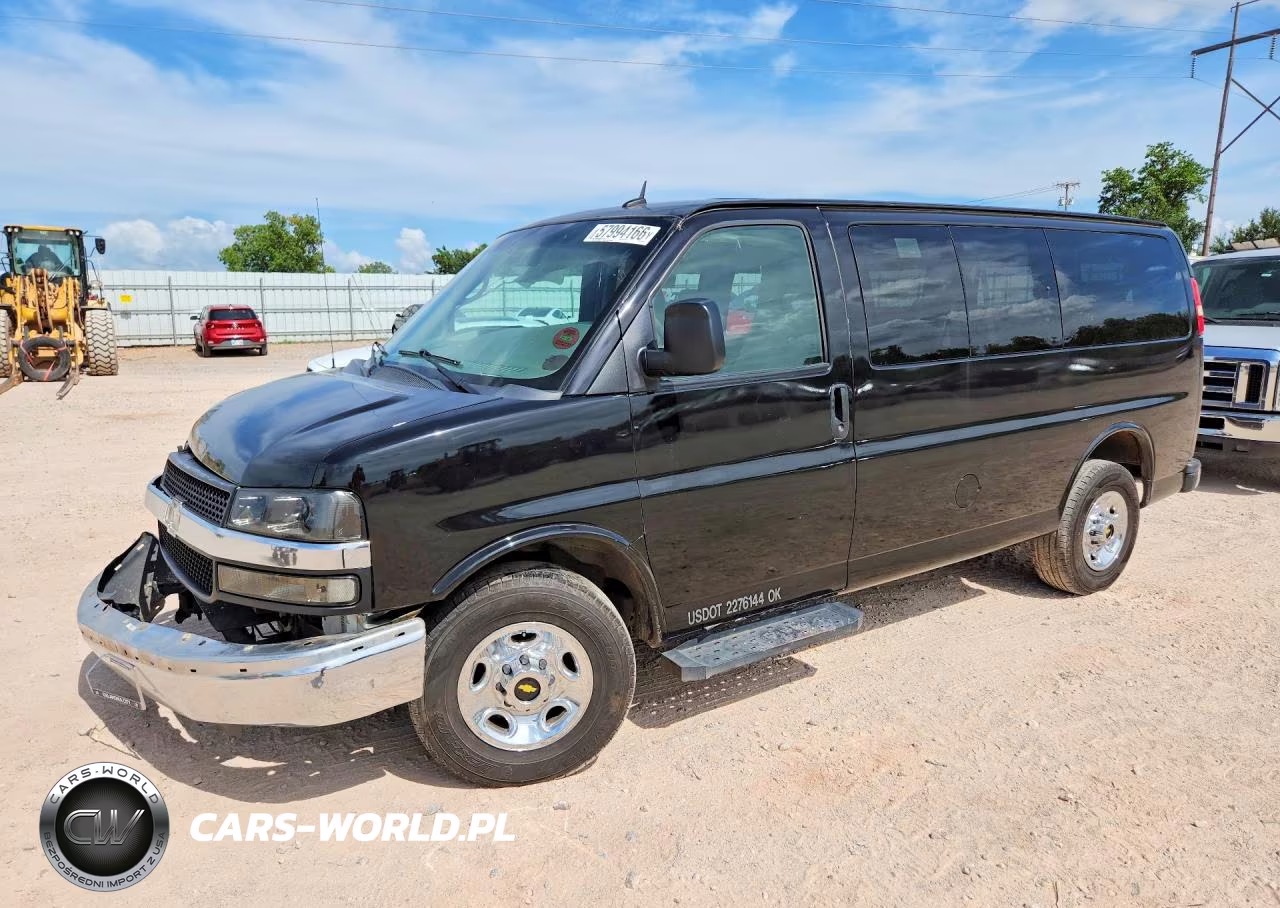 2015 Chevrolet Express G2500 Lt