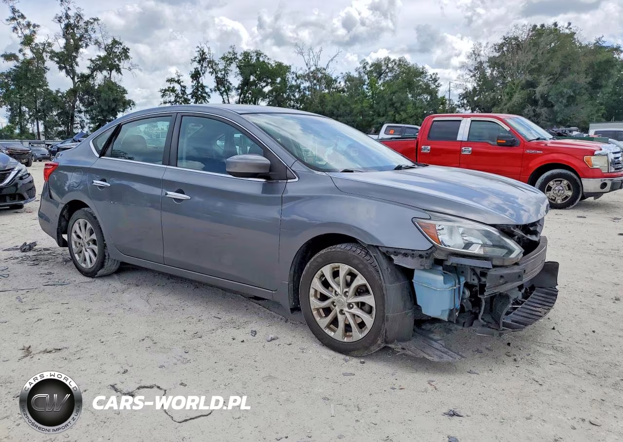 2017 Nissan Sentra S VIN:3N1AB7AP4HY406709 - 4
