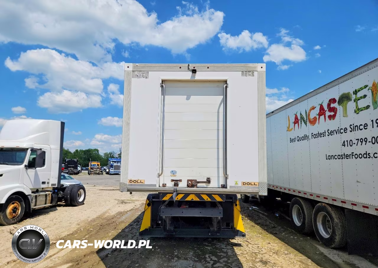 2018 Hino All Models - Trucks Refrigerated Box Truck VIN:5PVNV8JT0J4S54851 - 6
