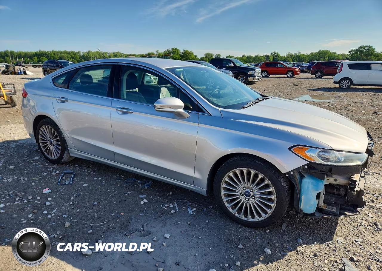2016 Ford Fusion Titanium VIN:3FA6P0K95GR333912 - 4