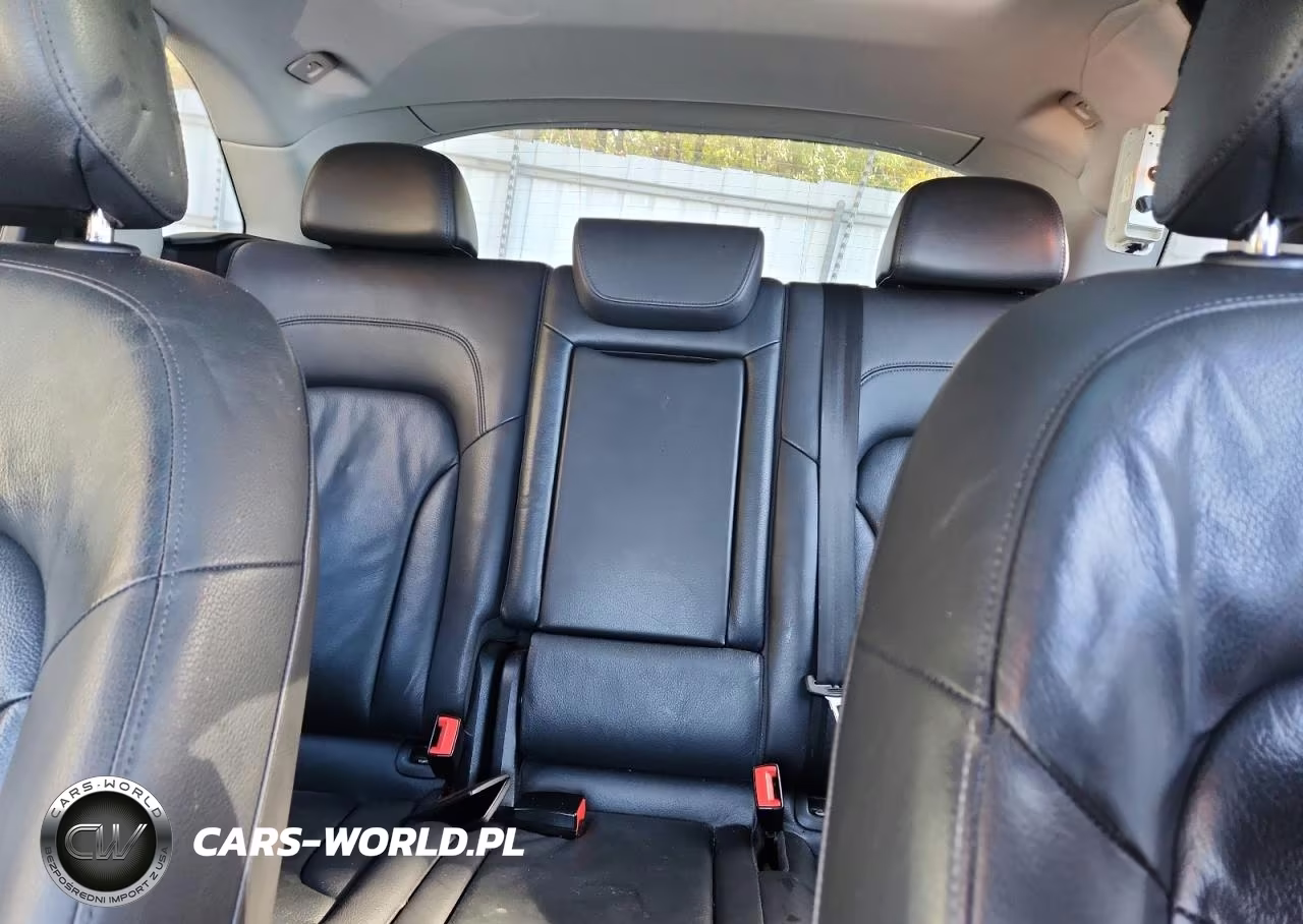 2016 Audi Q5 Premium VIN:WA1C2AFP3GA138325 - 10