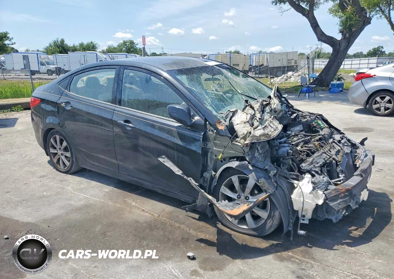 2014 Hyundai Accent Gls VIN:KMHCU4AE2EU769940 - 4