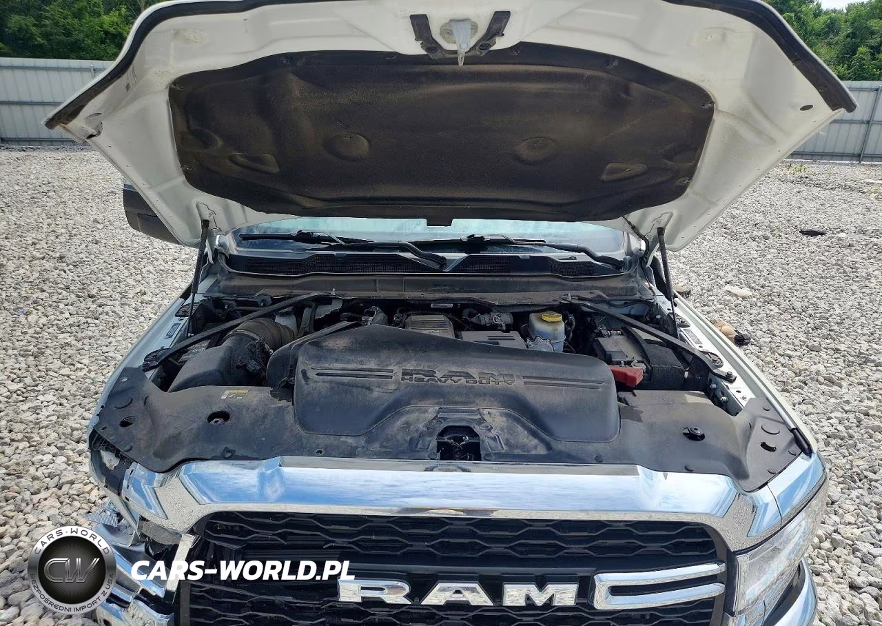 2023 Ram 3500 Tradesman VIN:3C63R3CL9PG521175 - 11