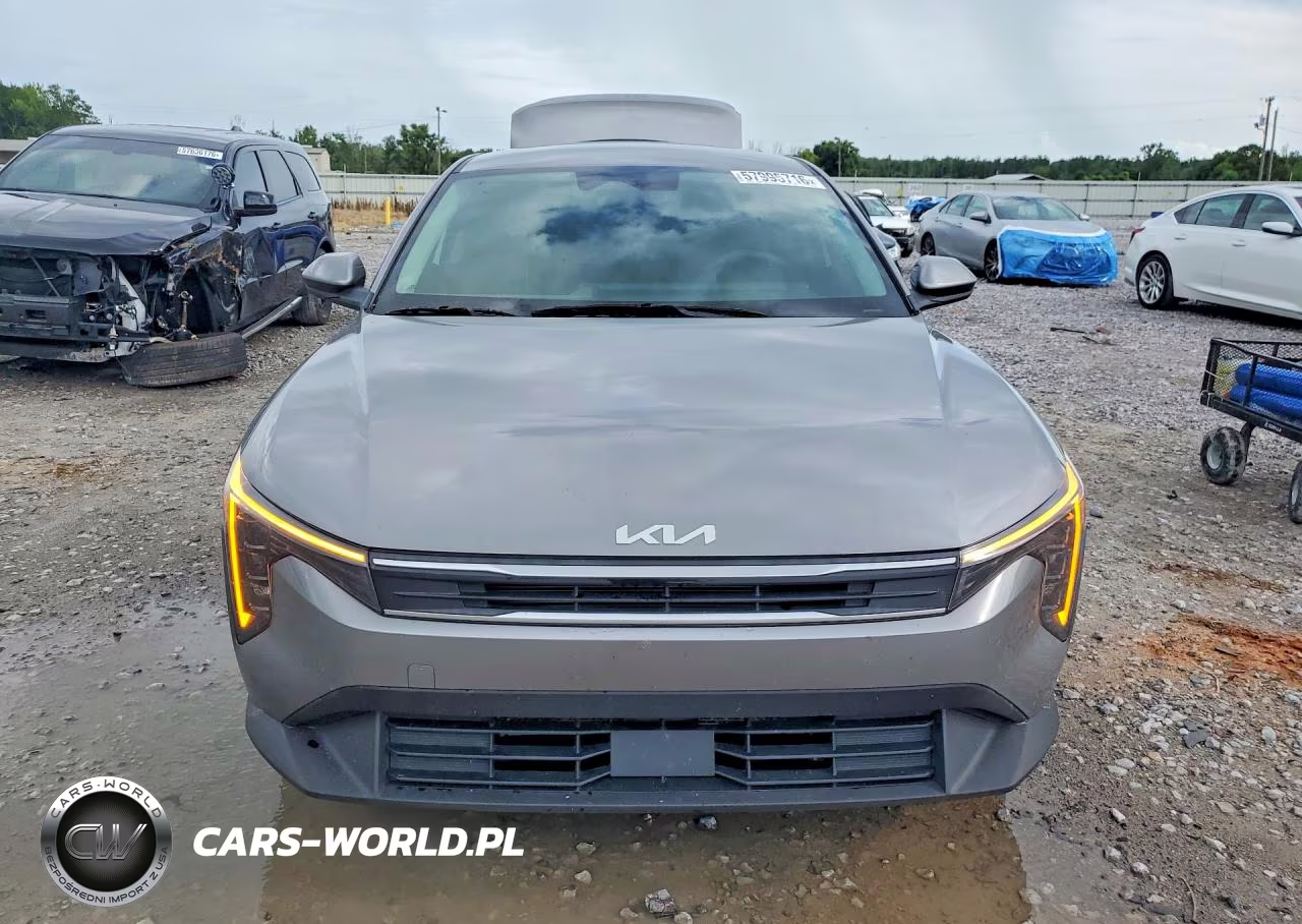 2025 Kia K4 Lxs VIN:3KPFT4DE4SE028618 - 5