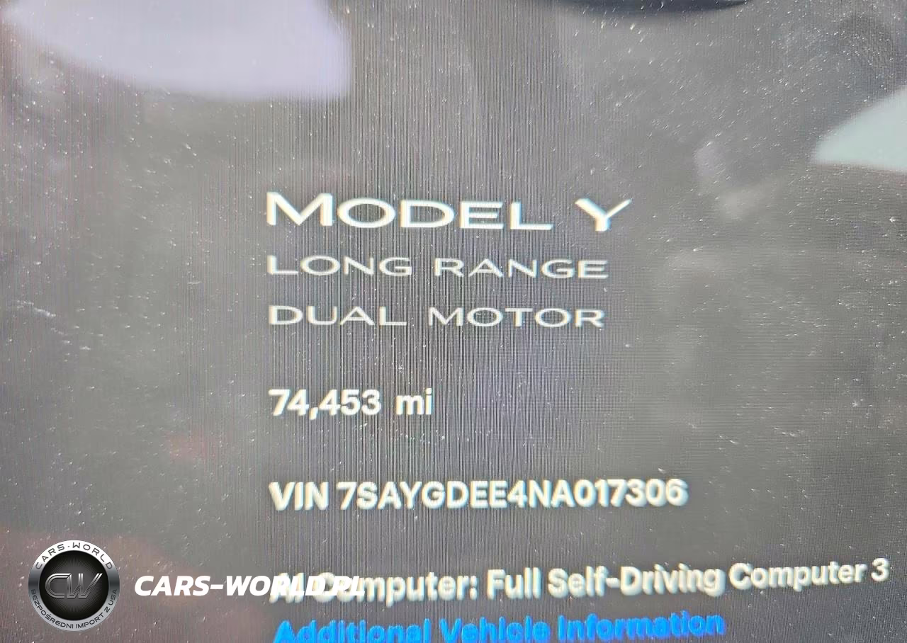 2022 Tesla Model Y VIN:7SAYGDEE4NA017306 - 9