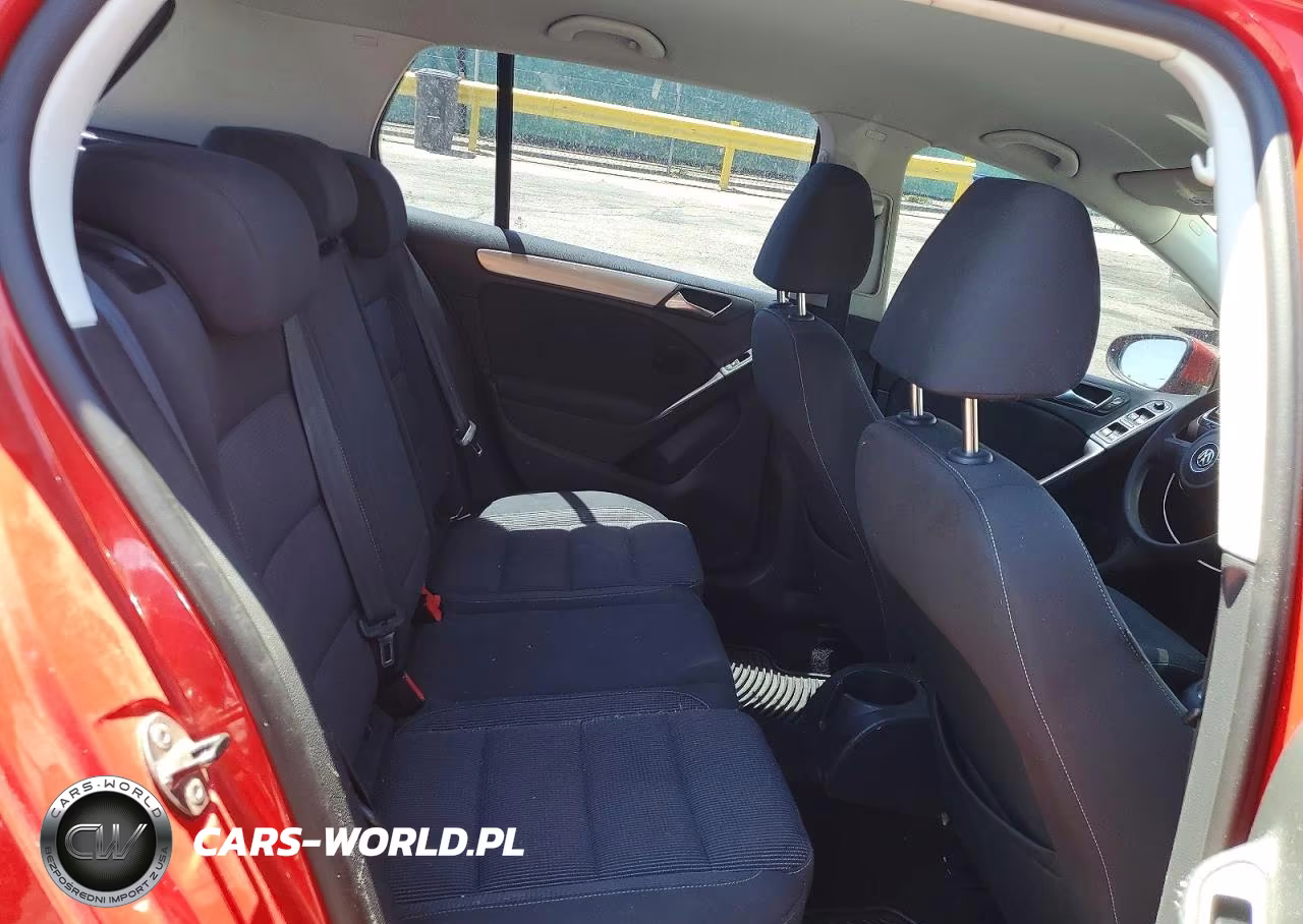 2010 Volkswagen Golf VIN:WVWDB7AJ7AW090256 - 10