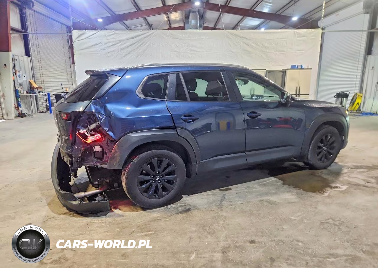 2023 Mazda Cx-50 Preferred Plus VIN:7MMVABCM3PN130333 - 3
