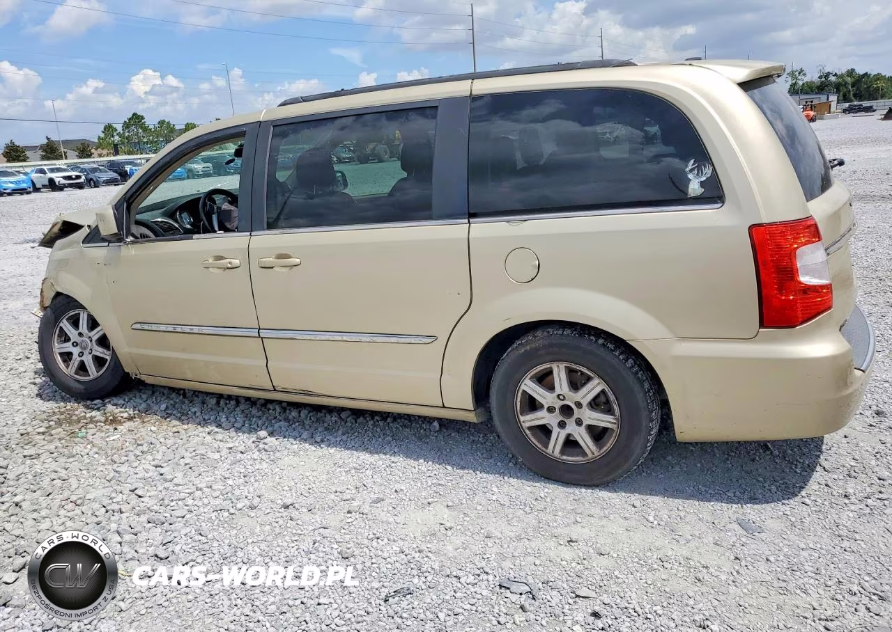 2011 Chrysler Town & Country Touring VIN:2A4RR5DG1BR641582 - 2
