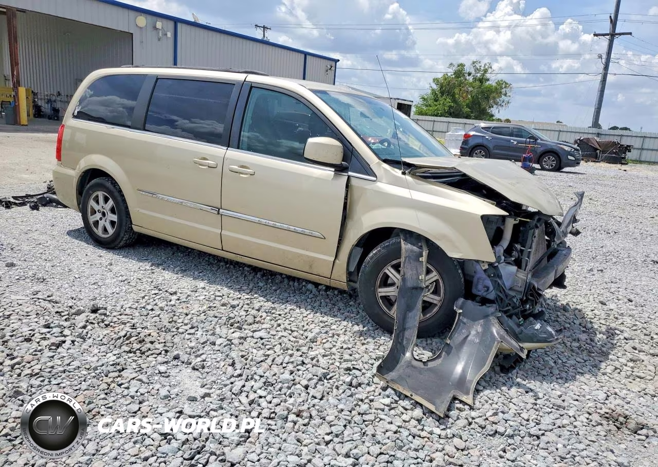 2011 Chrysler Town & Country Touring VIN:2A4RR5DG1BR641582 - 4