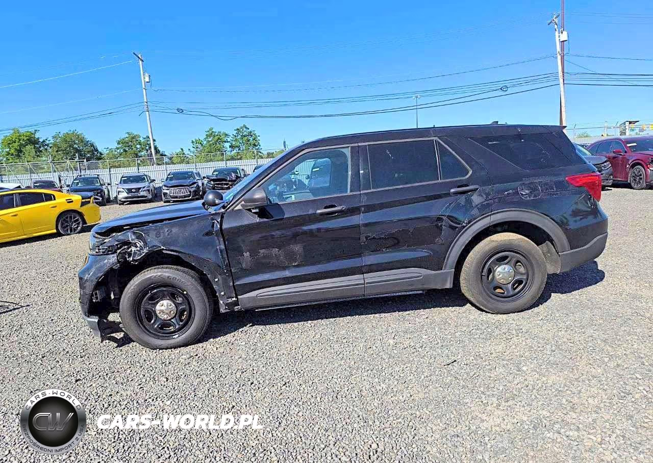 2021 Ford Explorer Police Interceptor VIN:1FM5K8ABXMGC42771 - 13