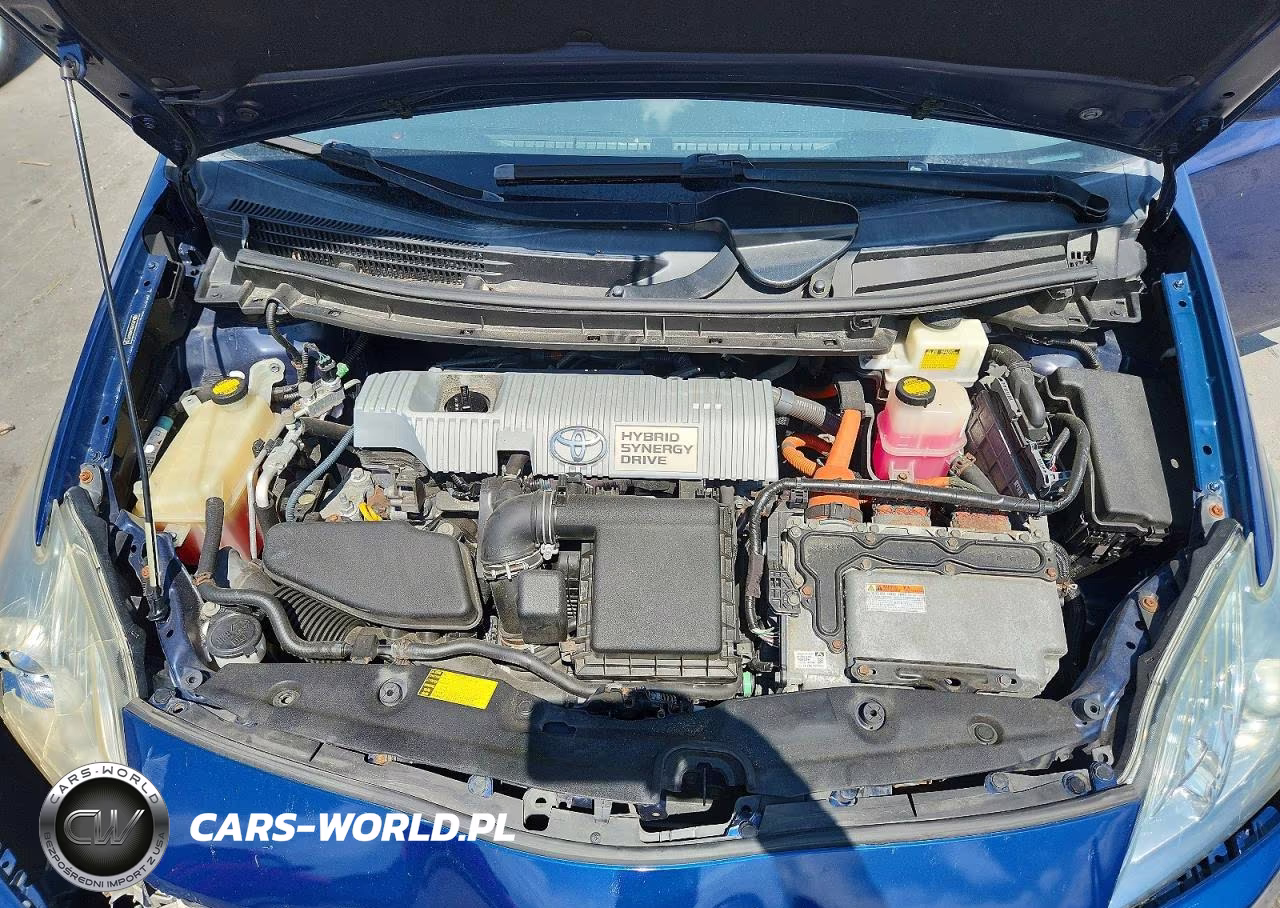 2011 Toyota Prius Two VIN:JTDKN3DUXB0319742 - 11