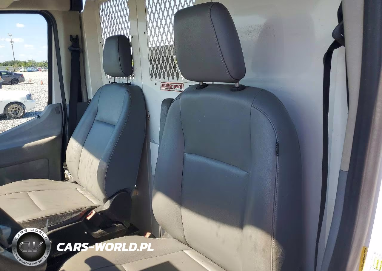 2019 Ford Transit T-250 VIN:1FTYR2CM8KKA30261 - 10