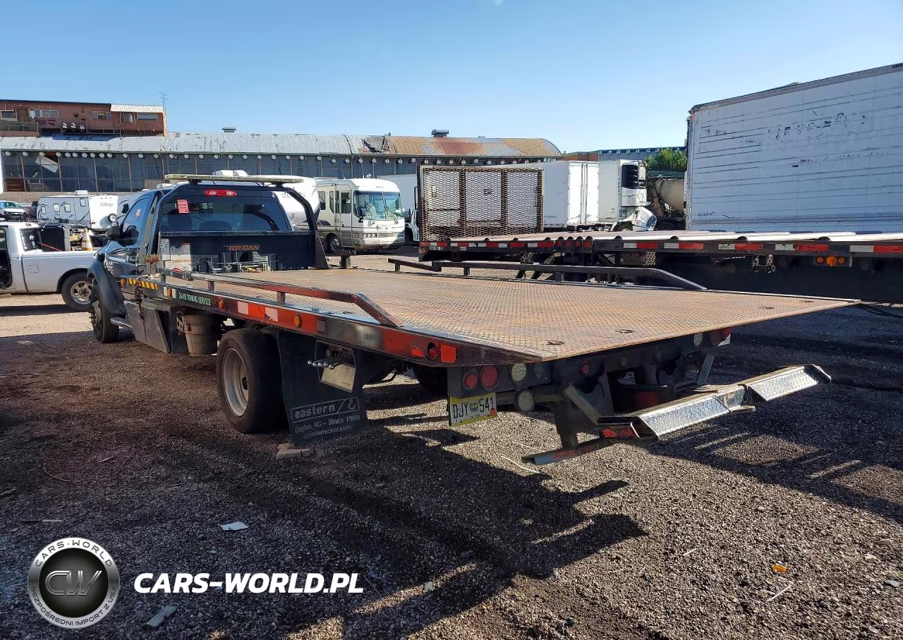 2018 Ram 5500 VIN:3C7WRNDL3JG386835 - 2