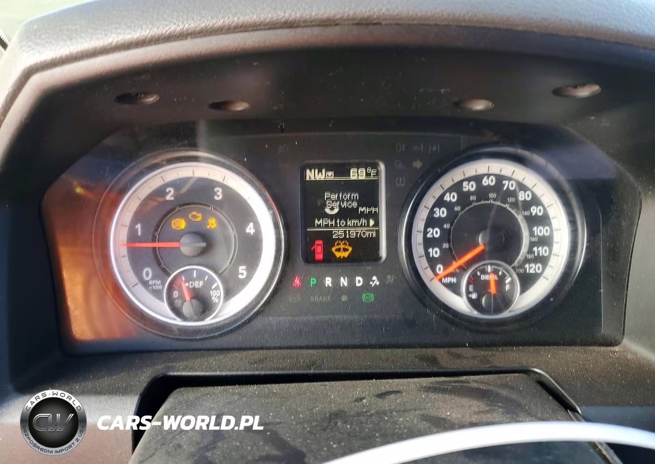2018 Ram 5500 VIN:3C7WRNDL3JG386835 - 9