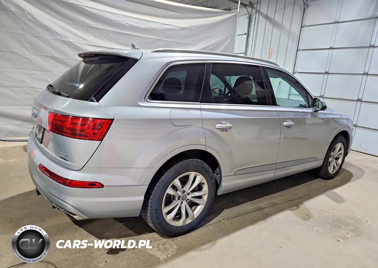 2017 Audi Q7 Premium Plus VIN:WA1LAAF79HD042993 - 3