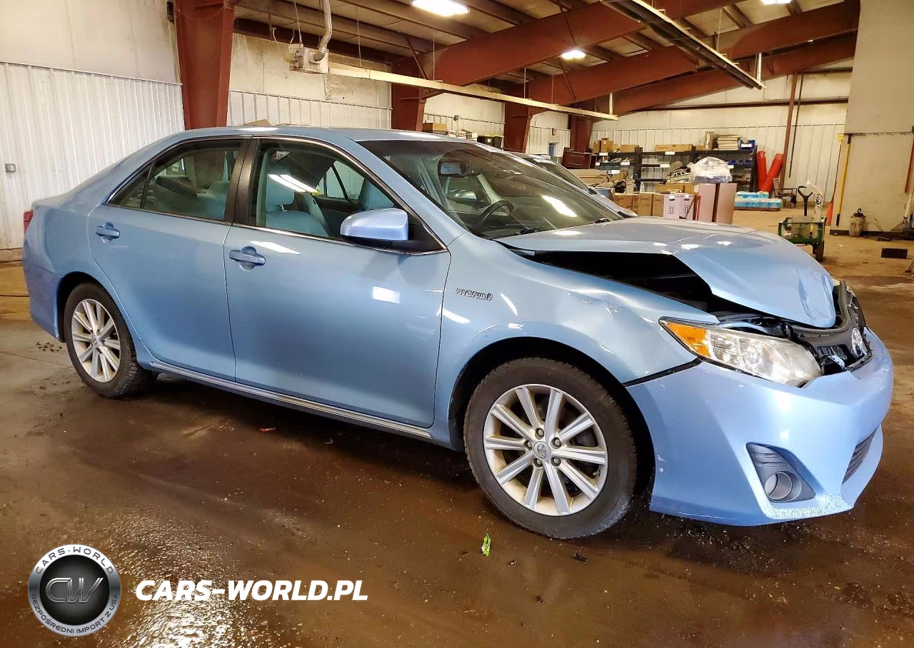 2013 Toyota Camry Hybrid Xle VIN:4T1BD1FK4DU084345 - 4