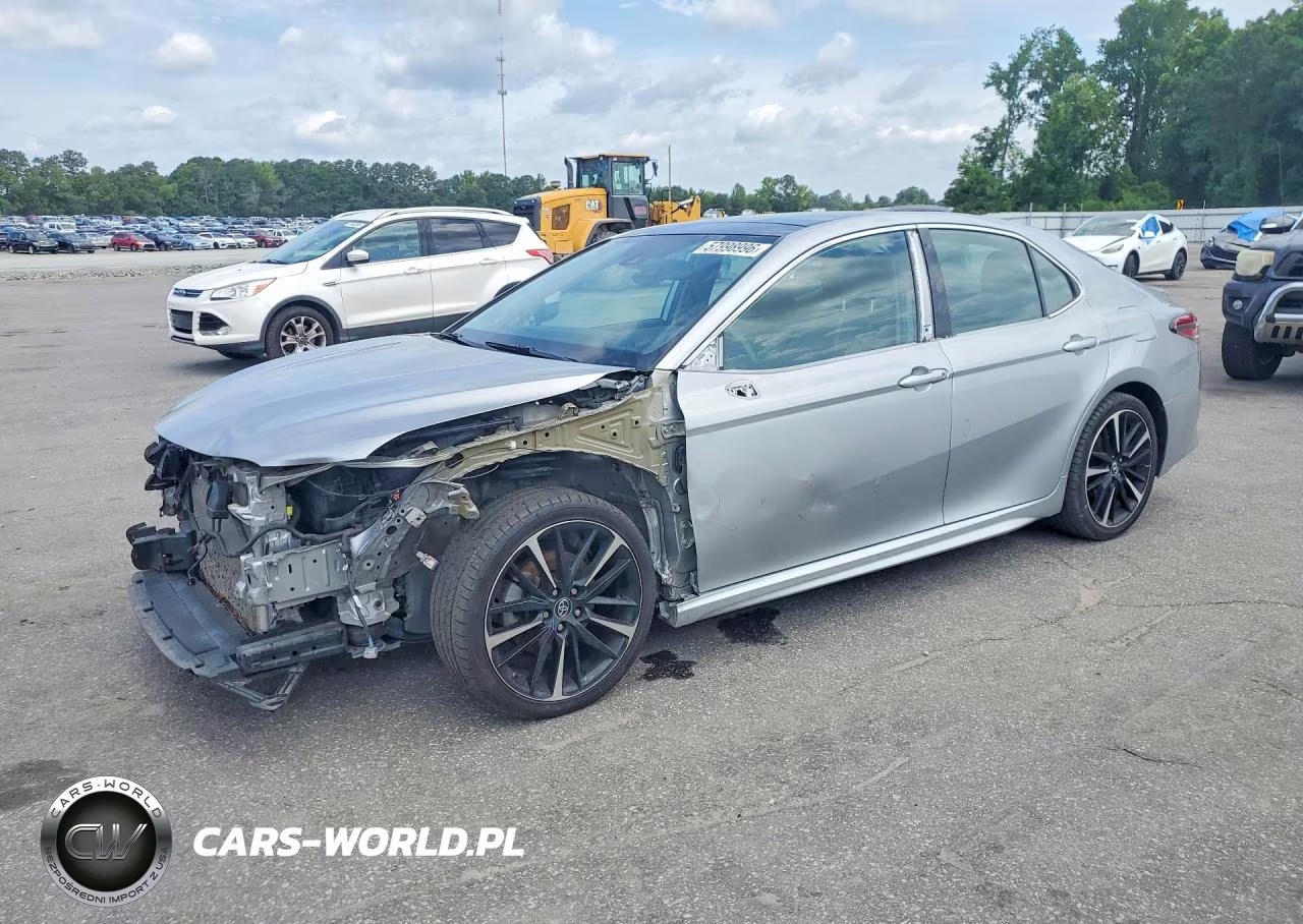 2019 Toyota Camry Xse V6 – zdjęcie 1 z 12