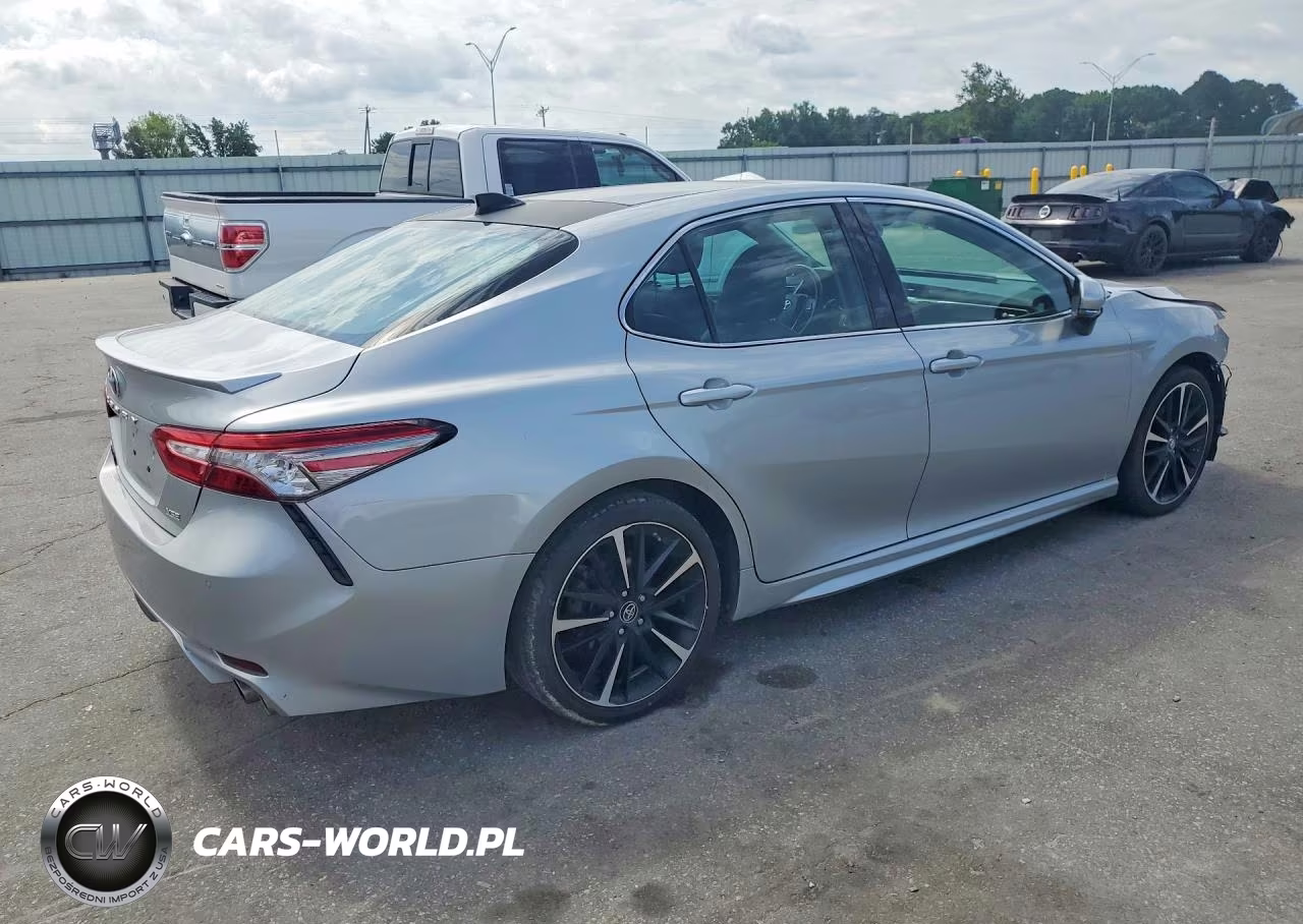 2019 Toyota Camry Xse V6 VIN:4T1BZ1HK0KU033100 - 3