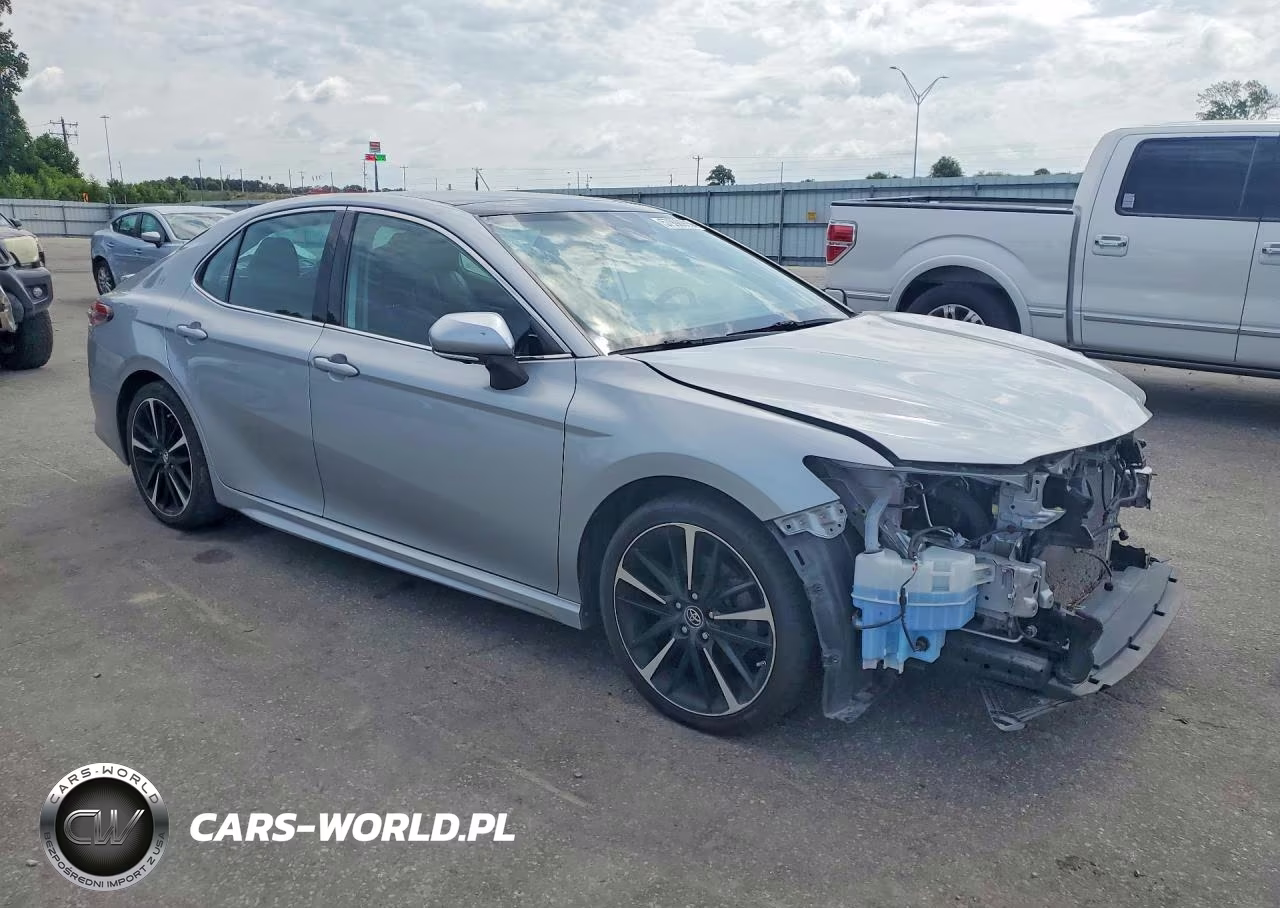 2019 Toyota Camry Xse V6 VIN:4T1BZ1HK0KU033100 - 4