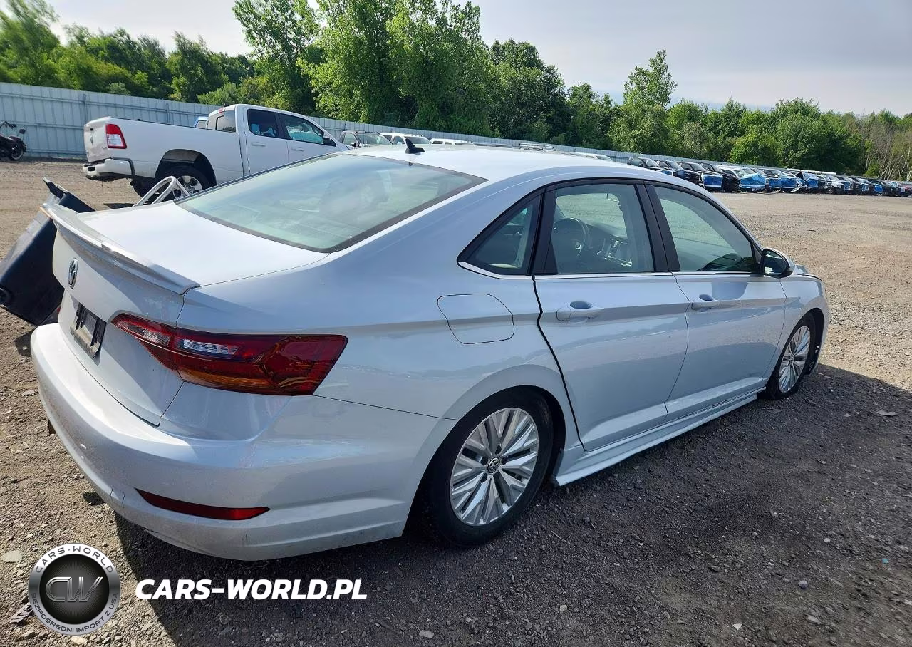 2019 Volkswagen Jetta S VIN:3VWN57BU1KM007360 - 3